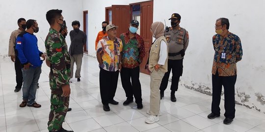 Status Merapi Siaga, Pemkab Sleman Terapkan Protokol Kesehatan di Barak Pengungsian