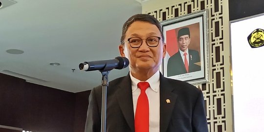 Menteri ESDM Minta Dirjen EBTKE Baru Wujudkan Program Bauran Energi Nasional