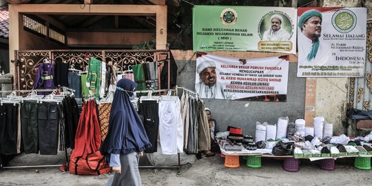 Menyambut Imam Besar di Petamburan III