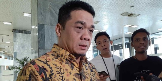 Wagub Riza Patria Imbau Masyarakat Tak Berkerumun saat Jemput Rizieq