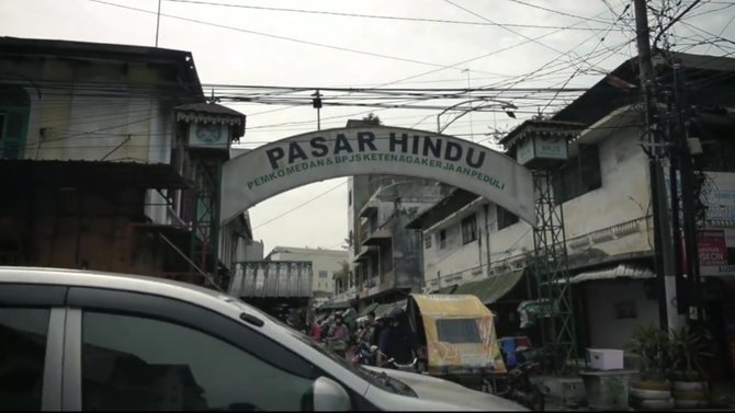 panjangnya hanya 50 meter ini 4 fakta unik pasar hindu di medan