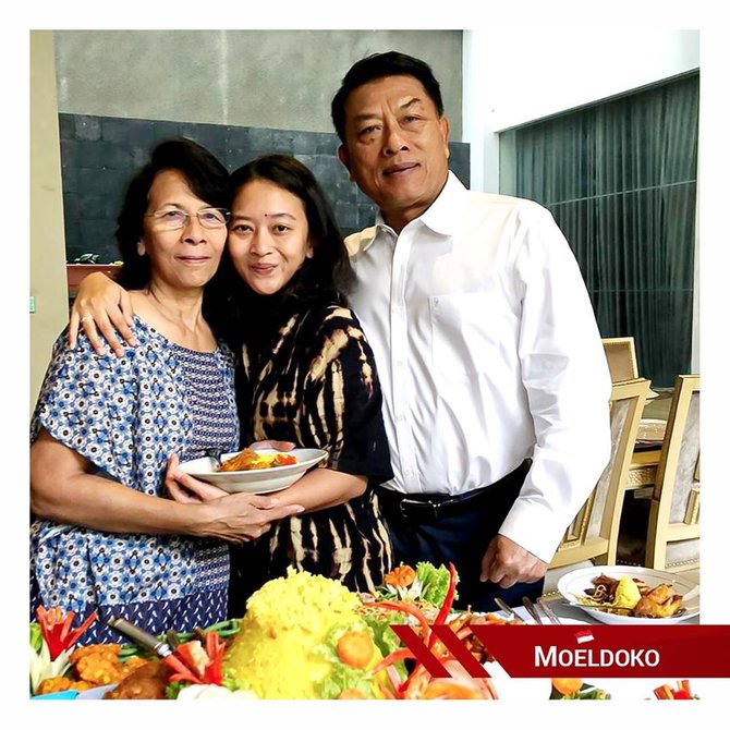 potret cantik joanina rachma