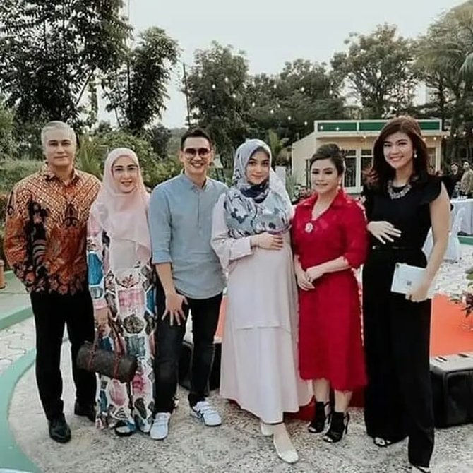 kekompakan para pemain istri tercinta