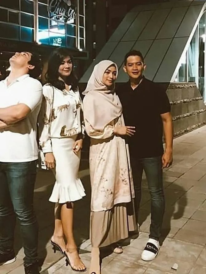 kekompakan para pemain istri tercinta