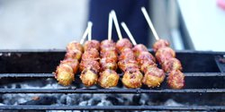 Cara Membuat Bakso Bakar 6 Resep Bakso Bakar Yang Menggugah Selera Camilan Praktis Untuk Keluarga Merdeka Tag Page 1