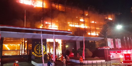 Kasus Kebakaran Kejagung, Bareskrim Periksa Konsultan Pengadaan Material ACP