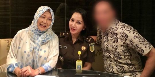 Murung Jasa Pengacara 'Dipotek' Jaksa Pinangki