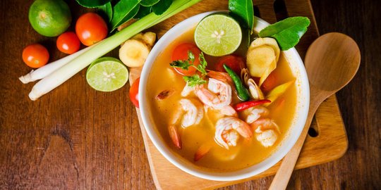 8 Cara Membuat Tom Yam dari Beragam Bahan, Lezat dan Menggugah Selera