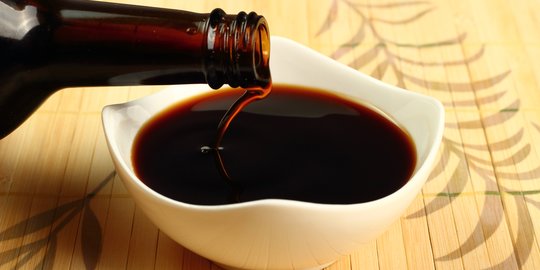 Cara Membuat Kecap Dari Kedelai Ala Rumahan, Begini Langkahnya | Merdeka.com