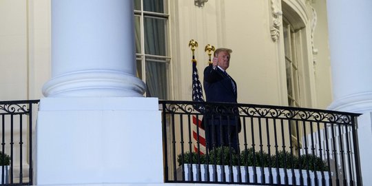 Staf Gedung Putih Cari Pekerjaan Baru Sebelum Jabatan Trump Berakhir akan Dipecat