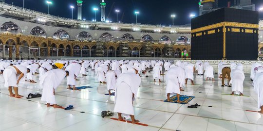 256 Jemaah Umrah Pulang, 13 Masih Karantina di Saudi karena Positif Covid-19