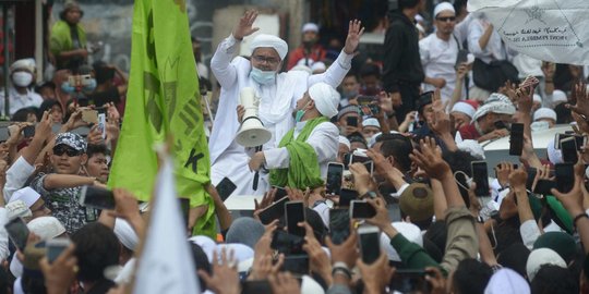 Satgas Covid-19 soal Massa Sambut Rizieq: Jangan Egois, Berkerumun Bawa Malapetaka