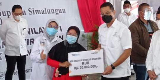 Bank Mandiri Salurkan Bansos di Sumatera Utara