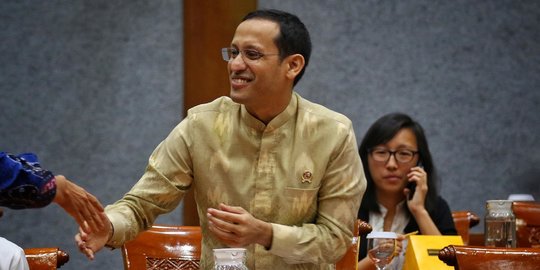 Mendikbud Temukan Banyak Guru dan Siswa Belum dapat Bantuan Kuota Data Internet