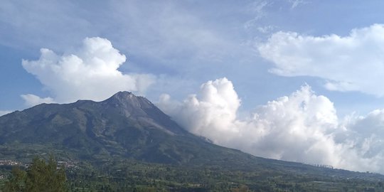 BPPTKG: Selama Sepekan Aktivitas Kegempaan Gunung Merapi Meningkat ...