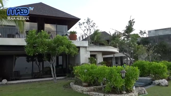villa irwan mussry di bali