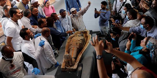 Wujud Ratusan Sarkofagus Berusia 2.500 Tahun yang Ditemukan di Mesir