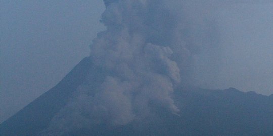 Pasok Listrik, Mobil Elektrik Diterjunkan ke Lokasi Terdampak Erupsi Gunung Merapi