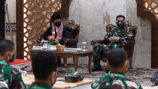 prajurit tni ad dalam pembinaan mental rohani islam