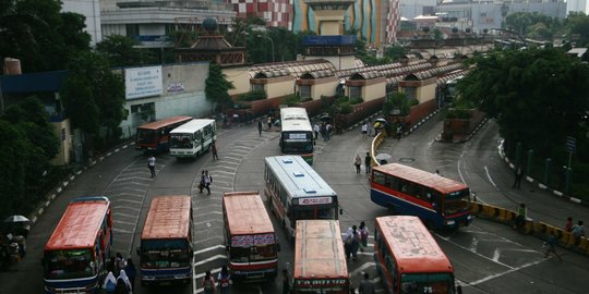Jumlah Angkutan Umum Pakai Premium di Jakarta Kurang dari 10 Persen