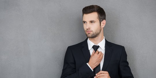 4 Cara Pasang Dasi dengan Berbagai Model, Simak Langkahnya
