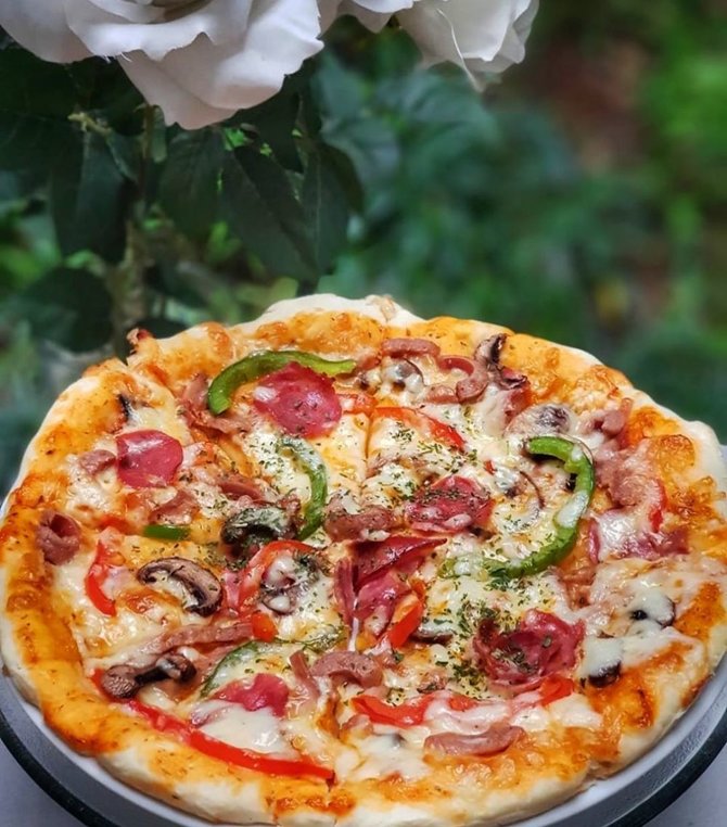 7 cara membuat pizza sederhana empuk dan anti ribet