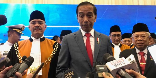 Jokowi: Cucu Saya Lahir di RS Muhammadiyah, Ibu Iriana Kuliah di Muhammadiyah