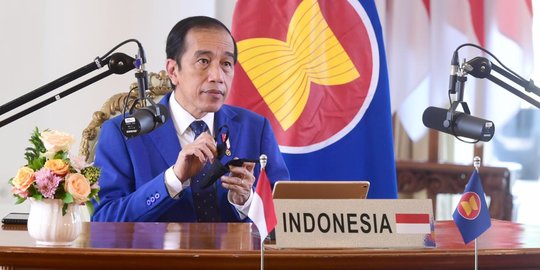 Jokowi sampaikan Manfaat Omnibus Law Cipta Kerja di Forum APEC