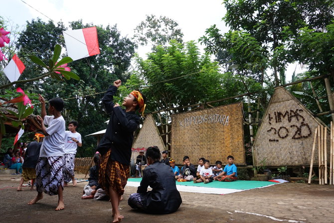 direktur masyarakat adat kemendikbud samsul hadi kunjungi sekolah adat di banyuwangi