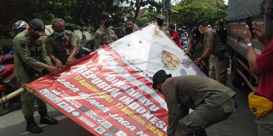 Dianggap Merugikan, Spanduk Bergambar Rizieq di Semarang Dicopot