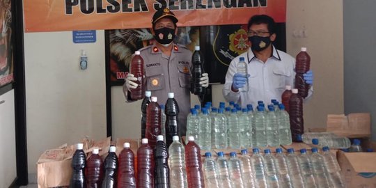 Polisi Solo Amankan 500 Botol Ciu yang akan Dikirim ke Batang