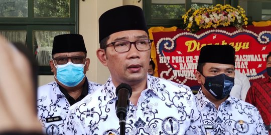 Ridwan Kamil Pastikan Ada Perubahan Zona Usai 20 Warga Megamendung Positif Covid-19