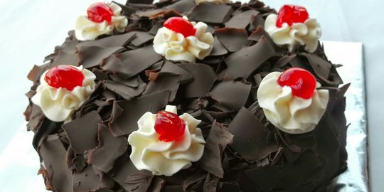 6 Cara Membuat Black Forest Lembut Dan Lezat Mudah Dipraktikkan Merdeka Com