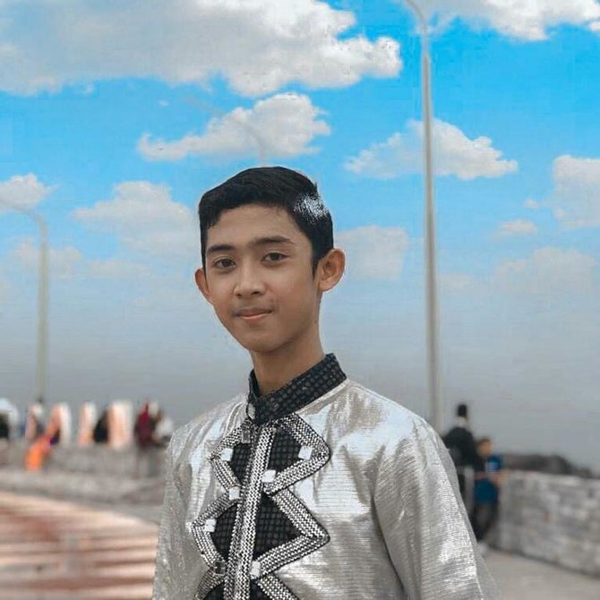 mirip arya saloka