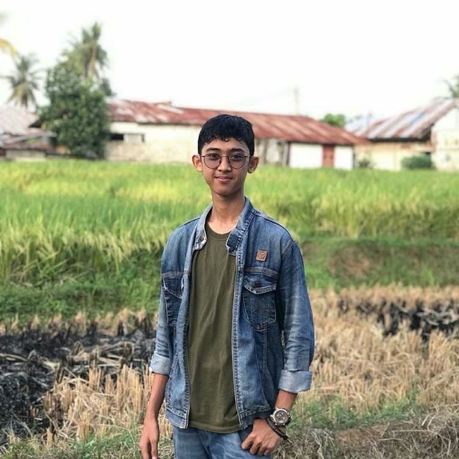 mirip arya saloka