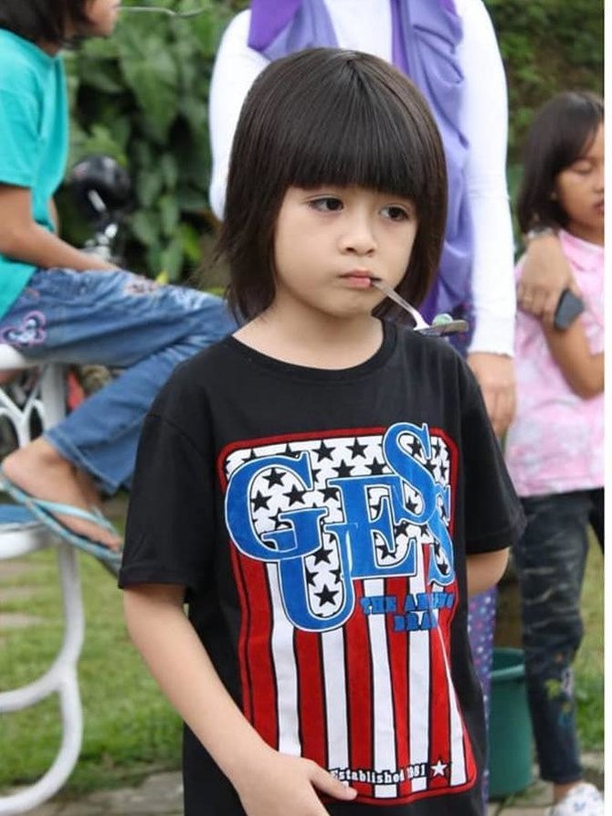 masa kecil rassya hidayah