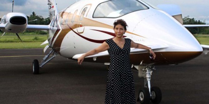 kisah hidup susi pudjiastuti