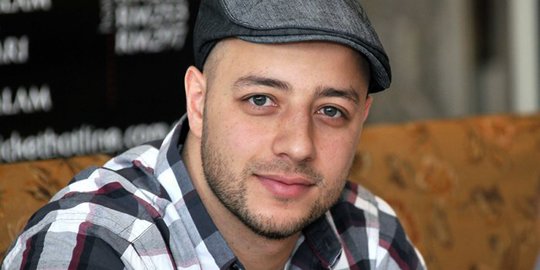 Lirik Lagu Dan Terjemahan Alhubbu Yasood Cinta Kan Menang Maher Zain Merdeka Com