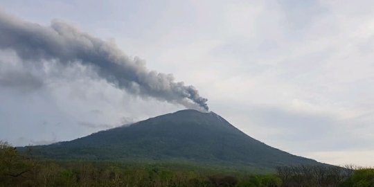 5 Anak Hilang Pasca Erupsi Gunung Ile Lewotolok