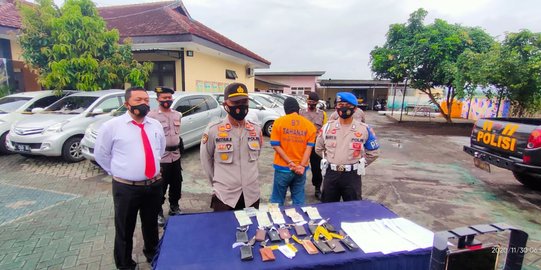 Tipu Muslihat Ibu Rumah Tangga di Jember Gelapkan 8 Mobil Rental