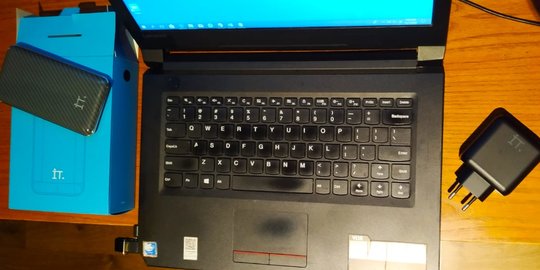 Tetap Produktif dan Bergaya Kala Bekerja dari Rumah dengan IT