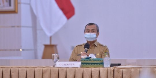 Ada Komorbid dan Positif Covid-19, Gubernur Riau dan Istri Dirawat di RS