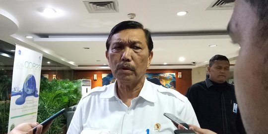 DPR: Tak Hanya Luhut, Seluruh Kabinet Harus Dievaluasi Soal Penanganan Covid-19