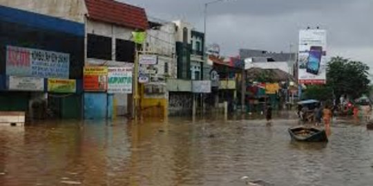 Kali Ciliwung Meluap, 34 RT di Jaktim dan Jaksel Terendam Banjir