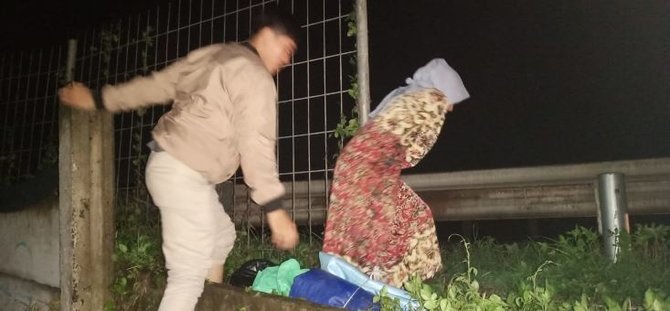 warga serang mengungsi akibat banjir