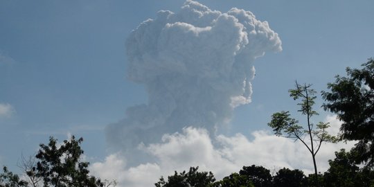 Gunung Merapi Mengalami 47 Kali Gempa Guguran