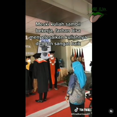 potret driver ojol lulus kuliah sarjana