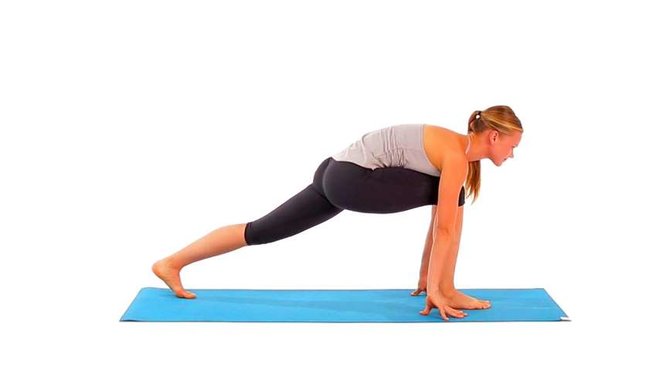 ilustrasi yoga low lunge