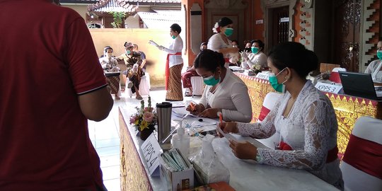 Warga Banjar Adat Kertasari Denpasar Diwajibkan Tanam Pohon saat Menikah