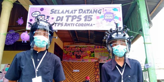 Menengok Keunikan TPS 'Anti Corona' di Padang